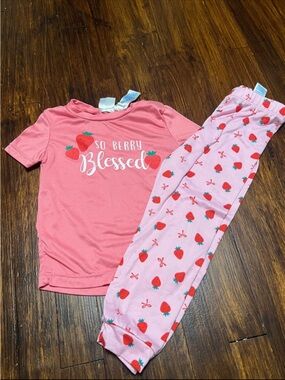 Kidgets Pink Strawberry 'So Berry Blessed' Pajama Set